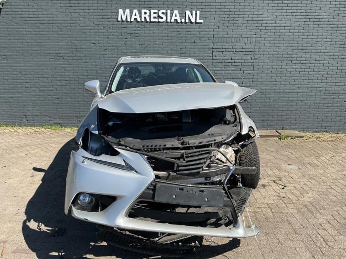 Lexus IS 300h 2.5 16V Schrottauto (2013, Grau)