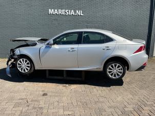 Lexus IS 300h 2.5 16V Schrottauto (2013, Grau)