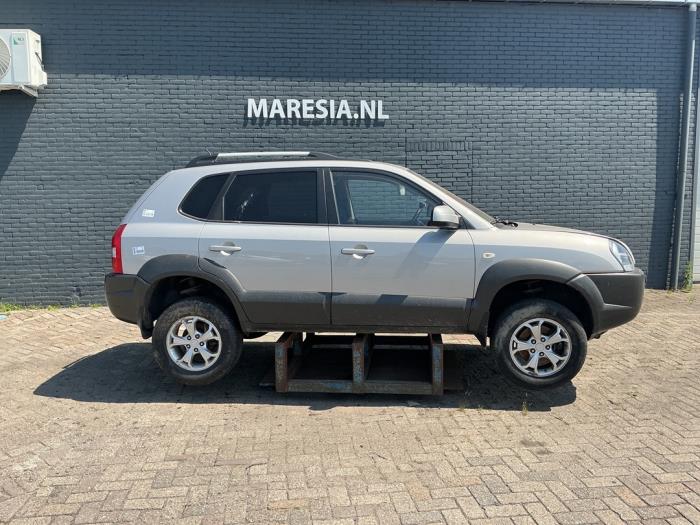 Hyundai Tucson 2.0 16V CVVT 4x2 Vehículo de desguace (2010, Gris)