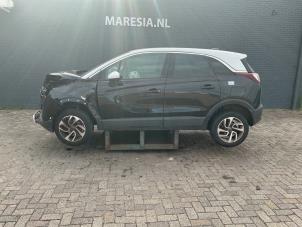 Opel Crossland 1.2 Turbo 12V Euro 6 Vehículo de desguace (2017, Negro)