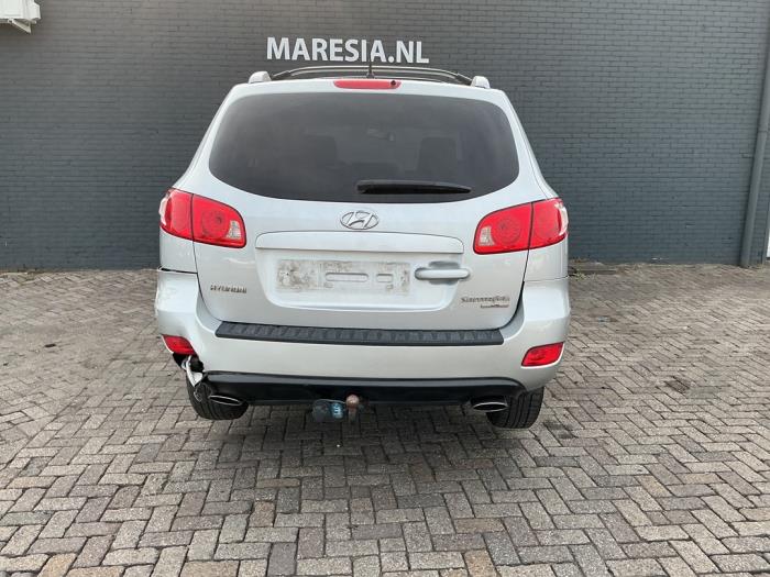 Hyundai Santa Fe II 2.7 V6 24V 4x2 Vehículo de desguace (2007, Gris)