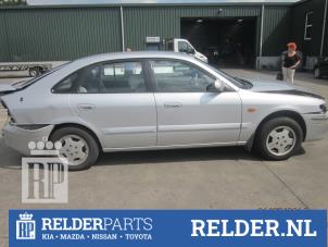 Mazda 626 2.0i 16V Vehículo de desguace (2001, Gris)