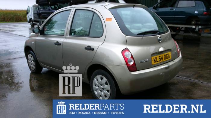 Nissan Micra 1.2 16V Épave (2004, Or )