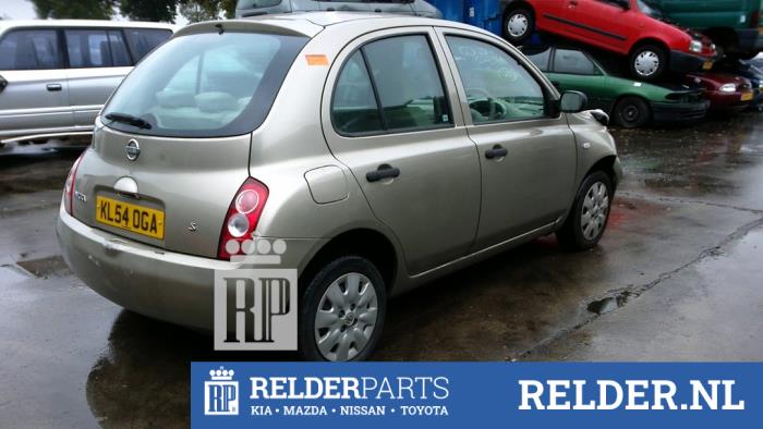 Nissan Micra 1.2 16V Épave (2004, Or )