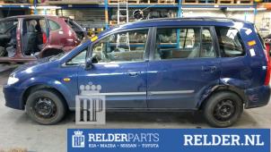 Mazda Premacy 2.0 16V Samochód złomowany (2003, Niebieski)
