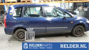 Mazda Premacy 2.0 16V Samochód złomowany (2003, Niebieski)