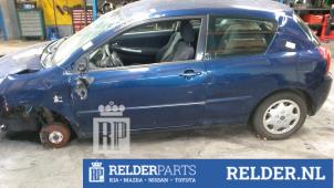Toyota Corolla 1.4 16V VVT-i Épave (2003, Bleu)