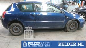 Toyota Corolla 1.4 16V VVT-i Épave (2003, Bleu)