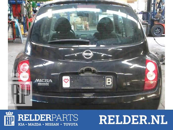 Nissan Micra 1.2 16V Samochód złomowany (2005, Czarny)