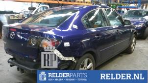 Mazda 3 1.6i 16V Épave (2006, Bleu)