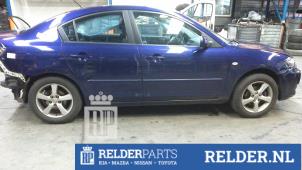 Mazda 3 1.6i 16V Épave (2006, Bleu)