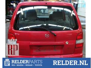 Mazda Demio 1.3 16V Épave (1999, Rouge)