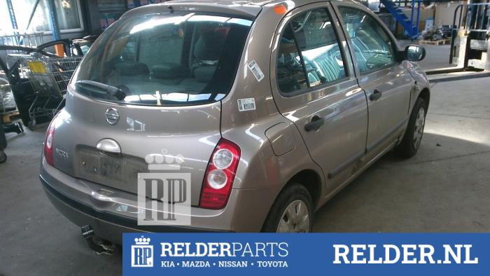 Nissan Micra 1.2 16V Épave (2006, Brun)