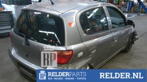 Toyota Yaris 1.3 16V VVT-i Épave (2005, Gris)