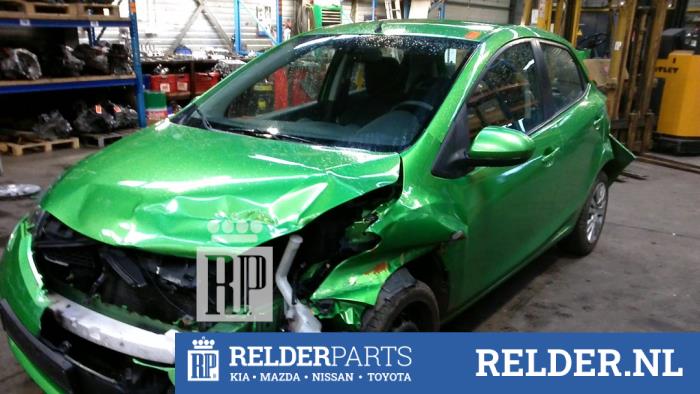 Mazda 2 1.5 16V S-VT Vehículo de desguace (2009, Verde)