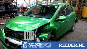 Mazda 2 1.5 16V S-VT Vehículo de desguace (2009, Verde)