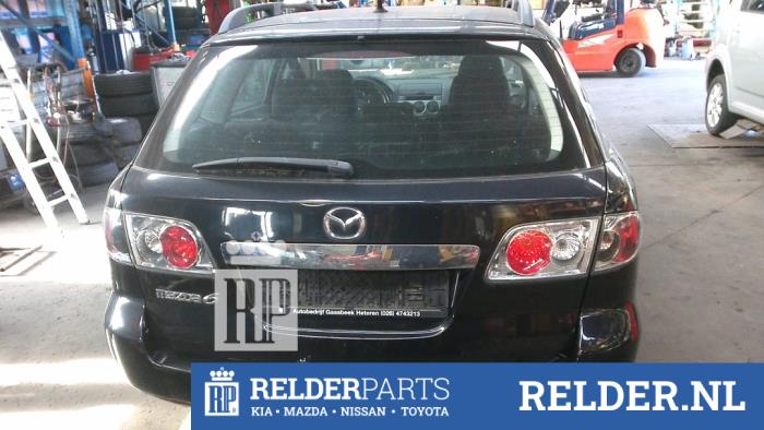 Mazda 6 Sportbreak 2.0 CiDT 16V Épave (2005, Noir)