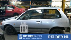 Toyota Starlet 1.3,XLi,GLi 16V Épave (1997, Gris)