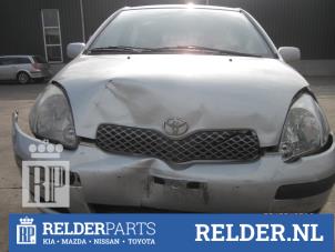 Toyota Yaris 1.3 16V VVT-i Épave (2004, Gris)