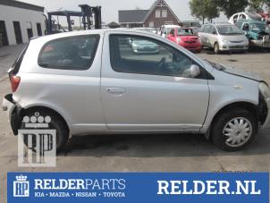 Toyota Yaris 1.3 16V VVT-i Épave (2004, Gris)