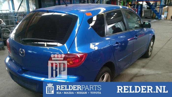 Mazda 3 Sport 1.3i 16V Épave (2004, Bleu)