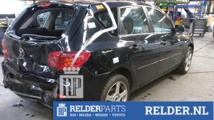 Mazda 3 Sport 1.3i 16V Épave (2005, Noir)
