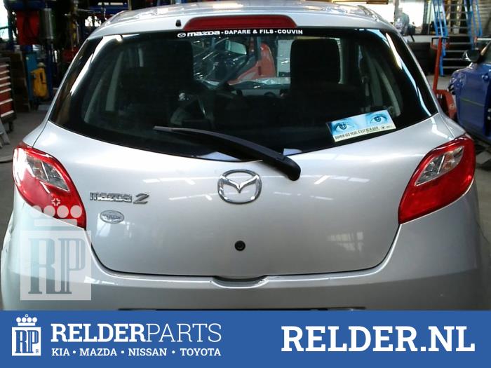 Mazda 2 1.4 CDVi 16V Épave (2011, Gris)
