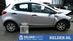 Mazda 2 1.4 CDVi 16V Épave (2011, Gris)