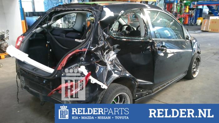 Mazda 2 1.5 16V S-VT Épave (2009, Noir)