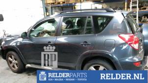 Toyota RAV4 2.2 D-CAT 16V 4x4 Épave (2006, Gris)