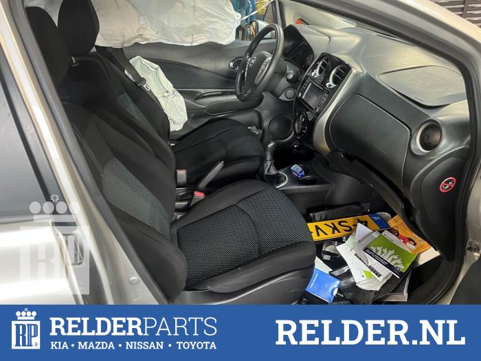 Nissan Note 1.2 68 Samochód złomowany (2013, Szary)