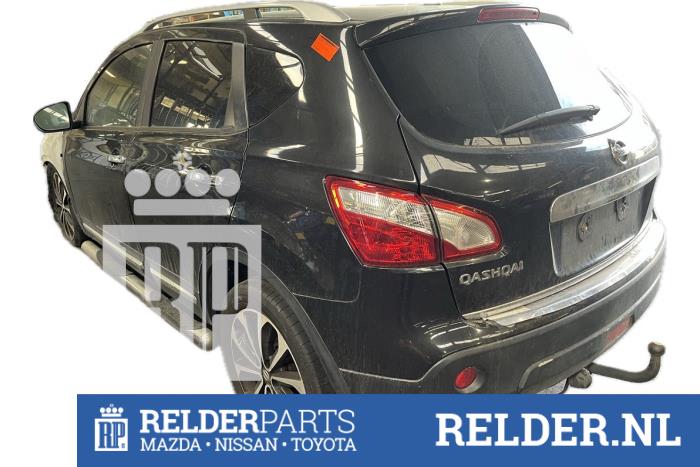 Nissan Qashqai 2.0 16V Schrottauto (2012, Schwarz)