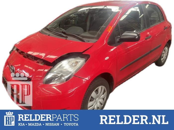 Toyota Yaris II 1.0 12V VVT-i Samochód złomowany (2009, Czerwony)