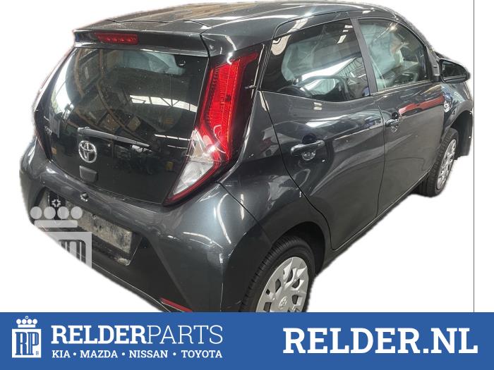 Toyota Aygo 1.0 12V VVT-i Vehículo de desguace (2019, Gris)