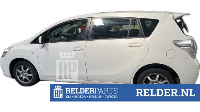 Toyota Verso 1.6 16V VVT-i Skrotfordon (2010, WIT 040)