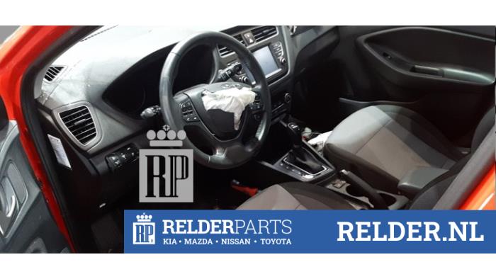 Hyundai i20 1.0 T-GDI 100 12V Épave (2019, Rouge)