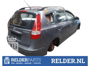 Hyundai i30 Crosswagon 1.4 CVVT 16V Épave (2010, Gris)