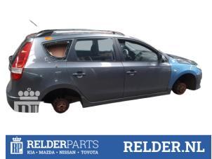 Hyundai i30 Crosswagon 1.4 CVVT 16V Épave (2010, Gris)