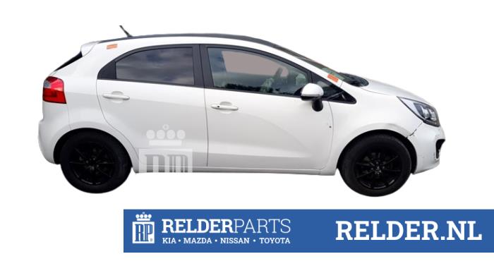 Kia Rio III 1.2 CVVT 16V Vehículo de desguace (2012, Blanco)
