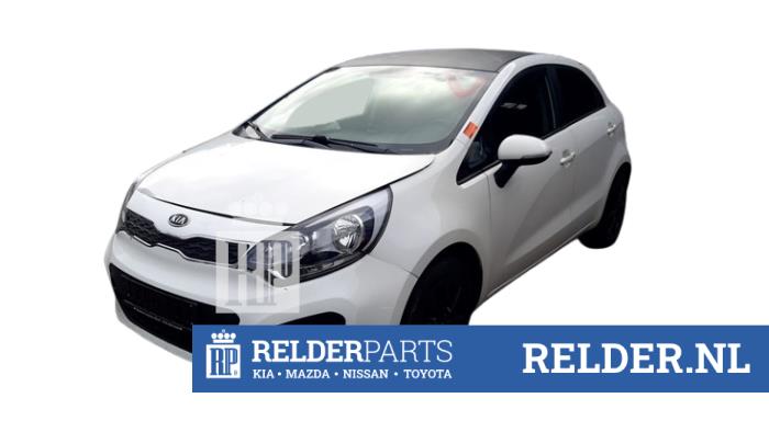 Kia Rio III 1.2 CVVT 16V Vehículo de desguace (2012, Blanco)
