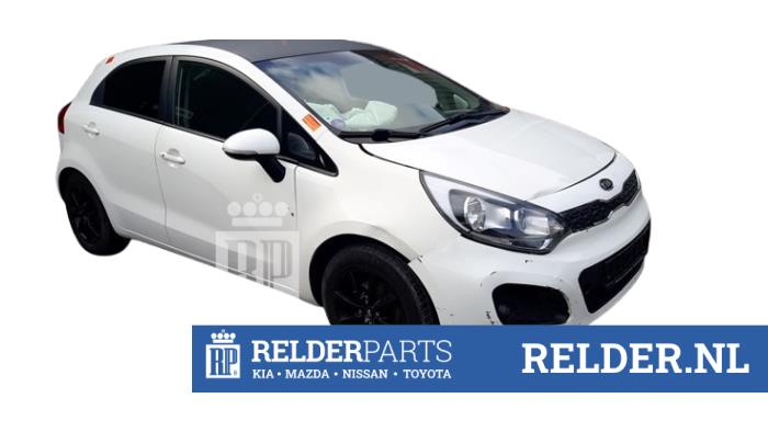 Kia Rio III 1.2 CVVT 16V Vehículo de desguace (2012, Blanco)