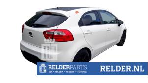 Kia Rio III 1.2 CVVT 16V Vehículo de desguace (2012, Blanco)