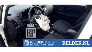 Kia Rio III 1.2 CVVT 16V Vehículo de desguace (2012, Blanco)