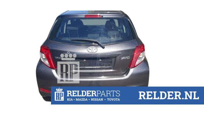 Toyota Yaris III 1.0 12V VVT-i Vehículo de desguace (2014, Gris)