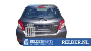 Toyota Yaris III 1.0 12V VVT-i Vehículo de desguace (2014, Gris)