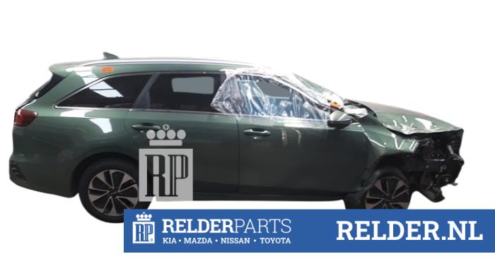 Kia Ceed Sportswagon 1.6 GDI 16V PHEV Vehículo de desguace (2024, Verde)