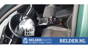 Kia Ceed Sportswagon 1.6 GDI 16V PHEV Vehículo de desguace (2024, Verde)