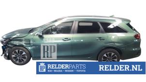 Kia Ceed Sportswagon 1.6 GDI 16V PHEV Vehículo de desguace (2024, Verde)