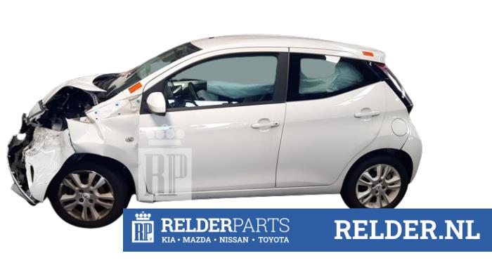 Toyota Aygo 1.0 12V VVT-i Vehículo de desguace (2015, Blanco)