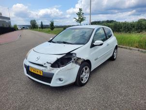 Renault Clio III 1.5 dCi FAP  (Salvage)